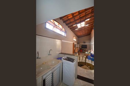 Casa para alugar com 150m², 4 quartos e 5 vagas Casa para alugar com 150m², 4 quartos e 5 vagasÁrea de Serviço