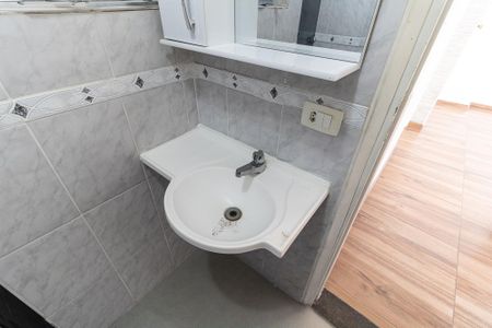 Apartamento para alugar com 55m², 1 quarto e sem vagaBanheiro