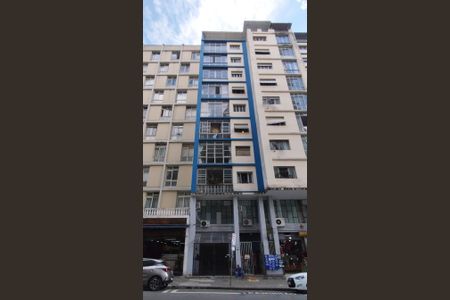 Apartamento à venda com 110m², 2 quartos e sem vagaFachada