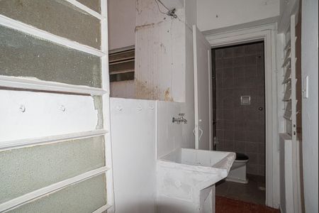 Apartamento à venda com 110m², 2 quartos e sem vagaÁrea de Serviço