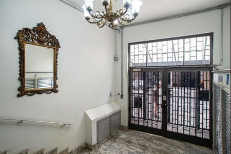 Apartamento à venda com 110m², 2 quartos e sem vagaÁrea comum - Hall Social