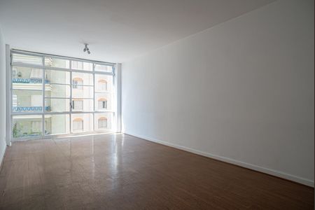 Apartamento à venda com 110m², 2 quartos e sem vagaSala