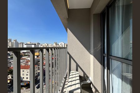 Studio para alugar com 24m², 1 quarto e sem vaga Studio para alugar com 24m², 1 quarto e sem vagaVaranda