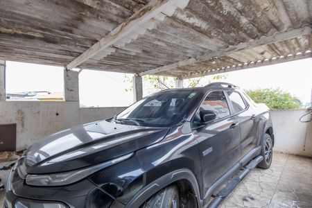 Casa à venda com 277m², 2 quartos e 2 vagas Casa à venda com 277m², 2 quartos e 2 vagasGaragem