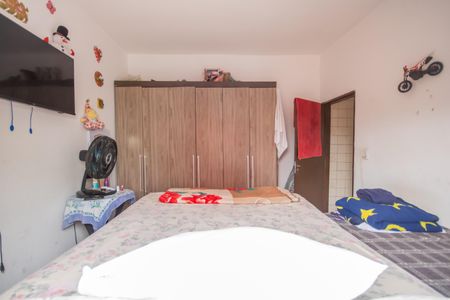 Casa à venda com 277m², 2 quartos e 2 vagas Casa à venda com 277m², 2 quartos e 2 vagasQuarto 2