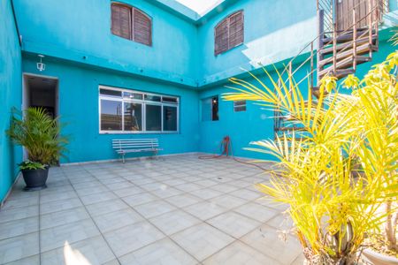 Casa para alugar com 70m², 3 quartos e 1 vagaQuintal