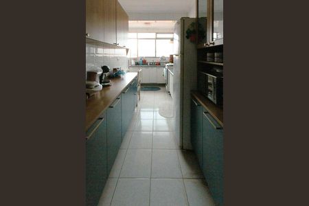 Apartamento à venda com 76m², 2 quartos e 1 vaga Apartamento à venda com 76m², 2 quartos e 1 vagaCozinha