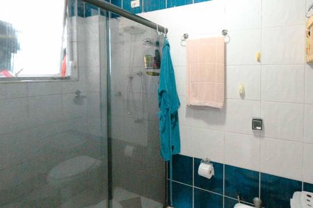 Apartamento à venda com 76m², 2 quartos e 1 vaga Apartamento à venda com 76m², 2 quartos e 1 vagaBanheiro