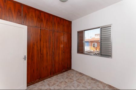 Casa à venda com 110m², 3 quartos e 2 vagasQuarto 2