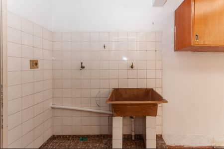 Casa à venda com 110m², 3 quartos e 2 vagasÁrea de Serviço