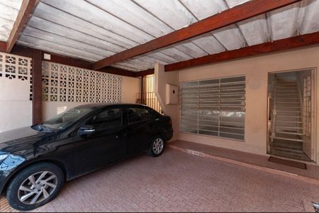 Casa à venda com 110m², 3 quartos e 2 vagasGaragem