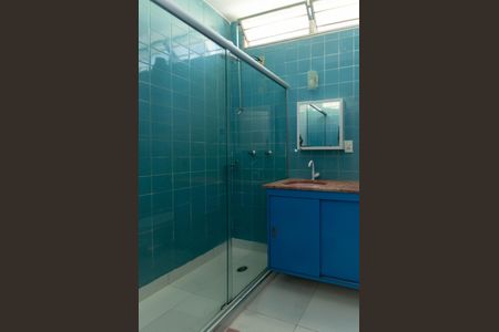 Casa à venda com 110m², 3 quartos e 2 vagasBanheiro Social