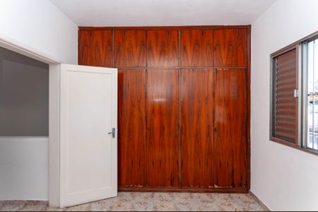 Casa à venda com 110m², 3 quartos e 2 vagasQuarto 2