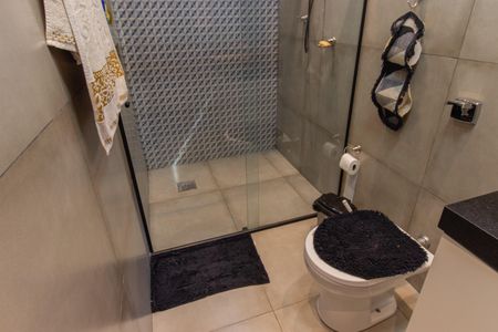 Casa à venda com 200m², 3 quartos e 1 vaga Casa à venda com 200m², 3 quartos e 1 vagaBanheiro