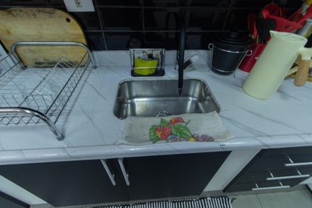 Casa à venda com 200m², 3 quartos e 1 vaga Casa à venda com 200m², 3 quartos e 1 vagaCozinha