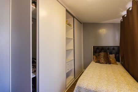 Casa à venda com 200m², 3 quartos e 1 vaga Casa à venda com 200m², 3 quartos e 1 vagaEdícula