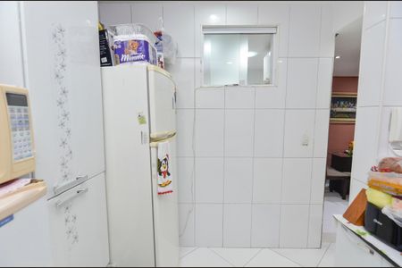 Casa de condomínio à venda com 65m², 2 quartos e sem vaga Casa de condomínio à venda com 65m², 2 quartos e sem vagaCozinha