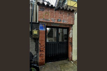 Casa de condomínio à venda com 65m², 2 quartos e sem vaga Casa de condomínio à venda com 65m², 2 quartos e sem vagaFachada