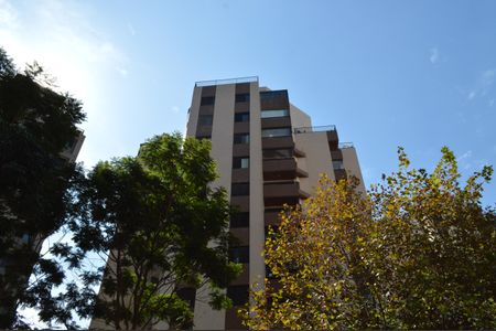 Apartamento à venda com 73m², 3 quartos e 3 vagasFachada