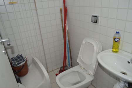 Apartamento à venda com 73m², 3 quartos e 3 vagasBanheiro de Serviço