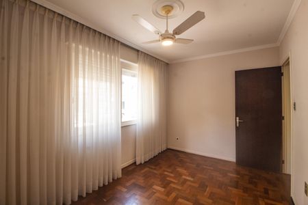 Apartamento à venda com 155m², 3 quartos e 1 vagaQuarto 2