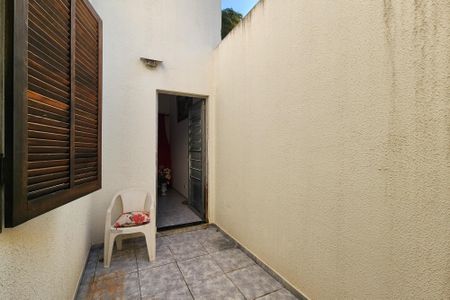 Casa à venda com 143m², 2 quartos e 2 vagasVaranda Sala