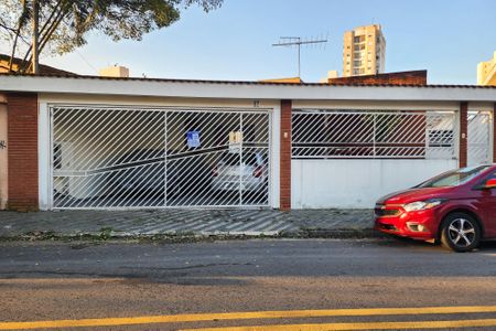 Casa à venda com 143m², 2 quartos e 2 vagasFachada