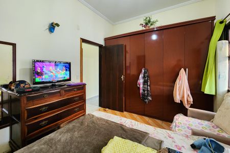 Casa à venda com 143m², 2 quartos e 2 vagasSuíte