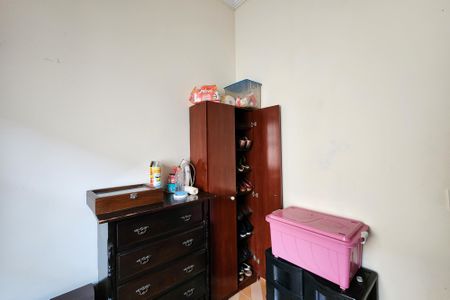 Casa à venda com 143m², 2 quartos e 2 vagasQuarto