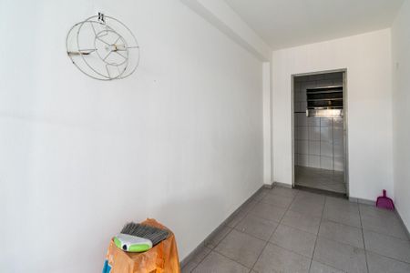 Casa à venda com 112m², 2 quartos e 2 vagasEntrada