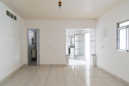 Casa à venda com 112m², 2 quartos e 2 vagasSala