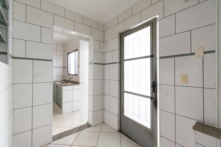 Casa à venda com 112m², 2 quartos e 2 vagasHall de entrada