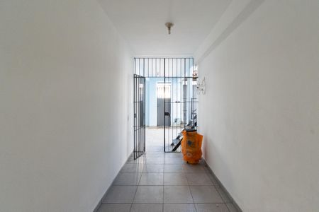 Casa à venda com 112m², 2 quartos e 2 vagasEntrada