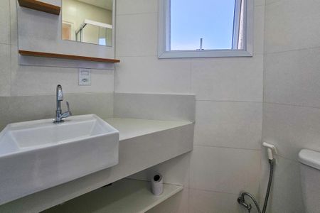 Apartamento para alugar com 110m², 3 quartos e 1 vaga Apartamento para alugar com 110m², 3 quartos e 1 vagaBanheiro