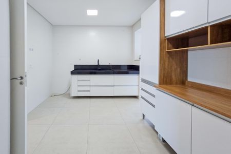 Apartamento para alugar com 110m², 3 quartos e 1 vaga Apartamento para alugar com 110m², 3 quartos e 1 vagaCozinha