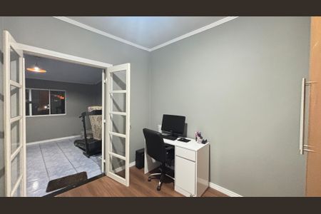 Casa à venda com 266m², 3 quartos e 3 vagas Casa à venda com 266m², 3 quartos e 3 vagasQuarto 3