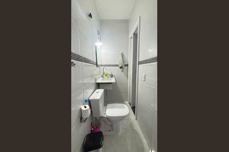 Casa à venda com 266m², 3 quartos e 3 vagas Casa à venda com 266m², 3 quartos e 3 vagasLavabo