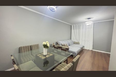 Casa à venda com 266m², 3 quartos e 3 vagas Casa à venda com 266m², 3 quartos e 3 vagasSala