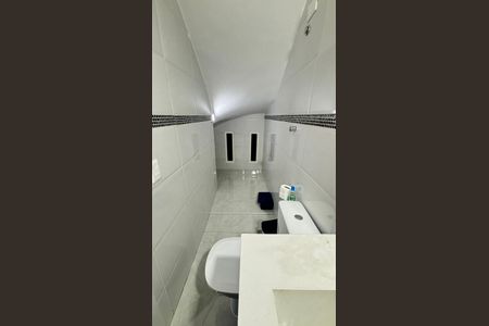 Casa à venda com 266m², 3 quartos e 3 vagas Casa à venda com 266m², 3 quartos e 3 vagasLavabo