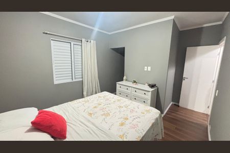 Casa à venda com 266m², 3 quartos e 3 vagas Casa à venda com 266m², 3 quartos e 3 vagasQuarto 1