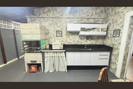 Casa à venda com 266m², 3 quartos e 3 vagas Casa à venda com 266m², 3 quartos e 3 vagasVaranda da Sala