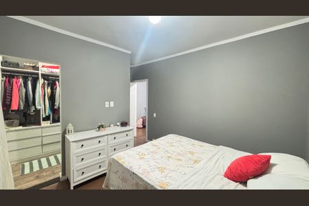 Casa à venda com 266m², 3 quartos e 3 vagas Casa à venda com 266m², 3 quartos e 3 vagasQuarto 1