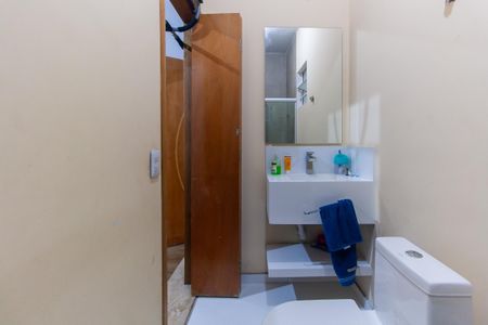 Casa para alugar com 160m², 2 quartos e 3 vagasBanheiro da Suíte