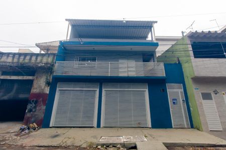 Casa para alugar com 160m², 2 quartos e 3 vagasFachada