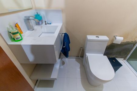 Casa para alugar com 160m², 2 quartos e 3 vagasBanheiro da Suíte