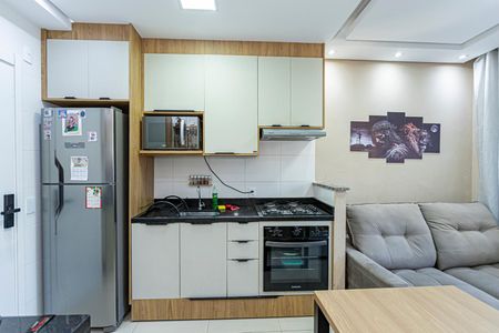 Apartamento para alugar com 32m², 2 quartos e sem vagaSala, cozinha e área de serviço