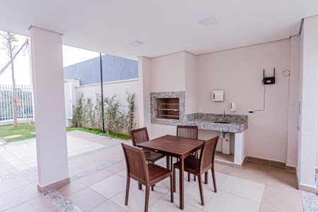 Apartamento para alugar com 32m², 2 quartos e sem vagaÁrea comum - Churrasqueira 2