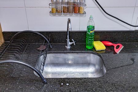 Apartamento para alugar com 32m², 2 quartos e sem vagaSala, cozinha e área de serviço