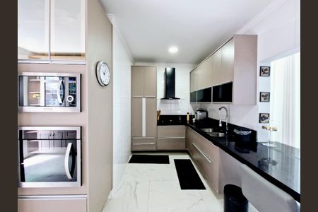 Casa de condomínio à venda com 467m², 5 quartos e 4 vagasFoto 13