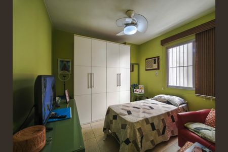 Apartamento à venda com 69m², 2 quartos e 1 vagaQuarto 2